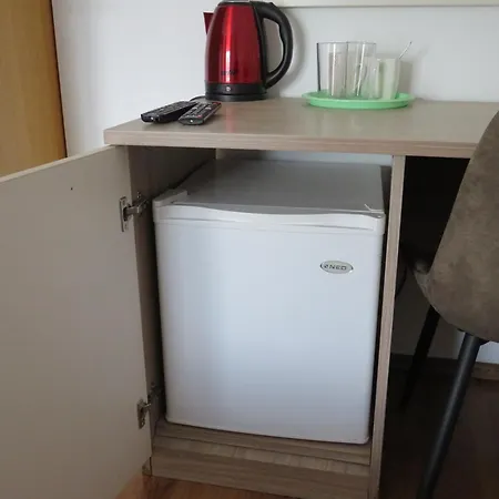 Holidays 1 Apartment Split